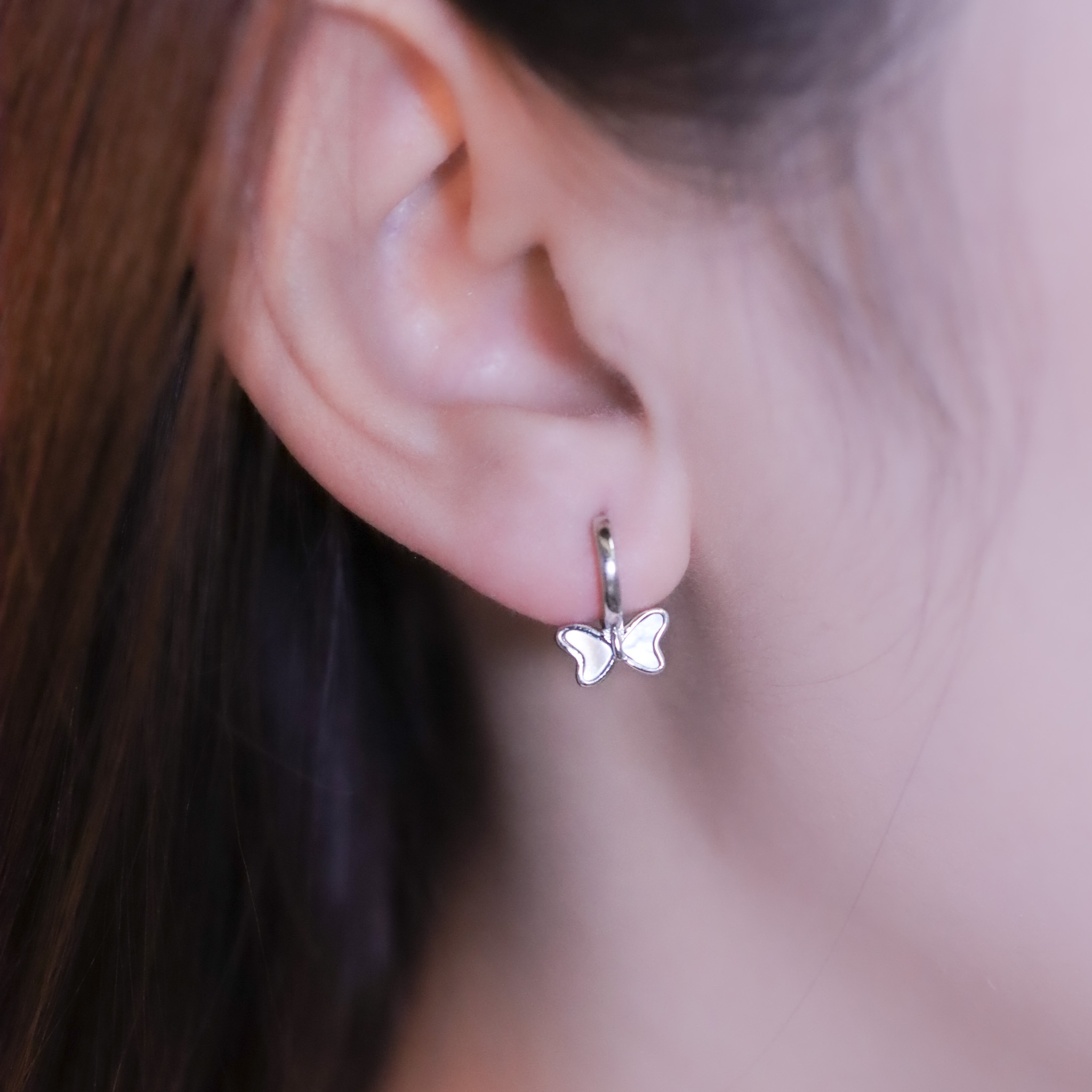 | 999足銀・白金 | 純潔蝴蝶耳環 | EA0854 |