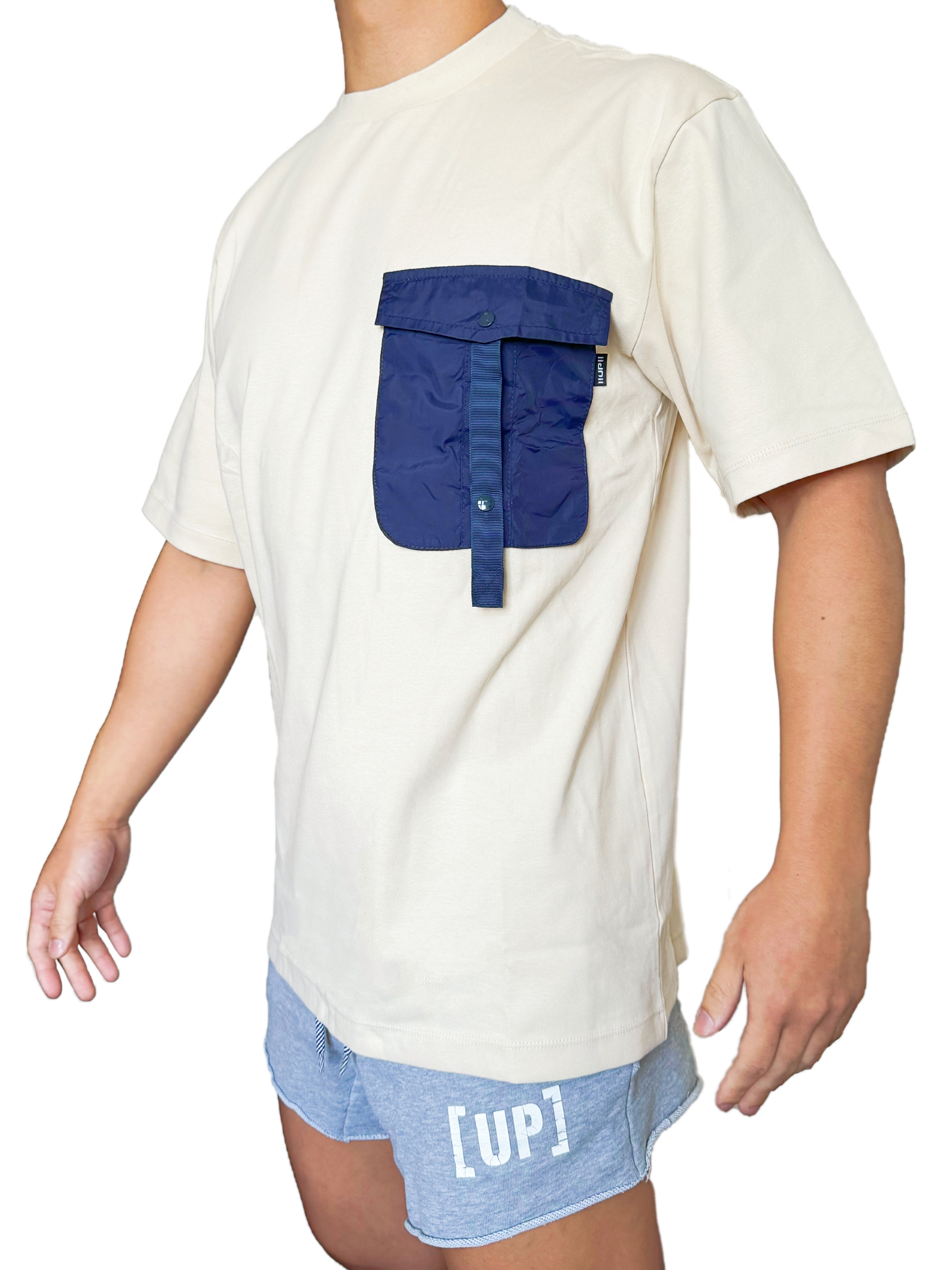 2025 全新系列  - Oversized Pocket Tee 寬版落肩T恤 淺米