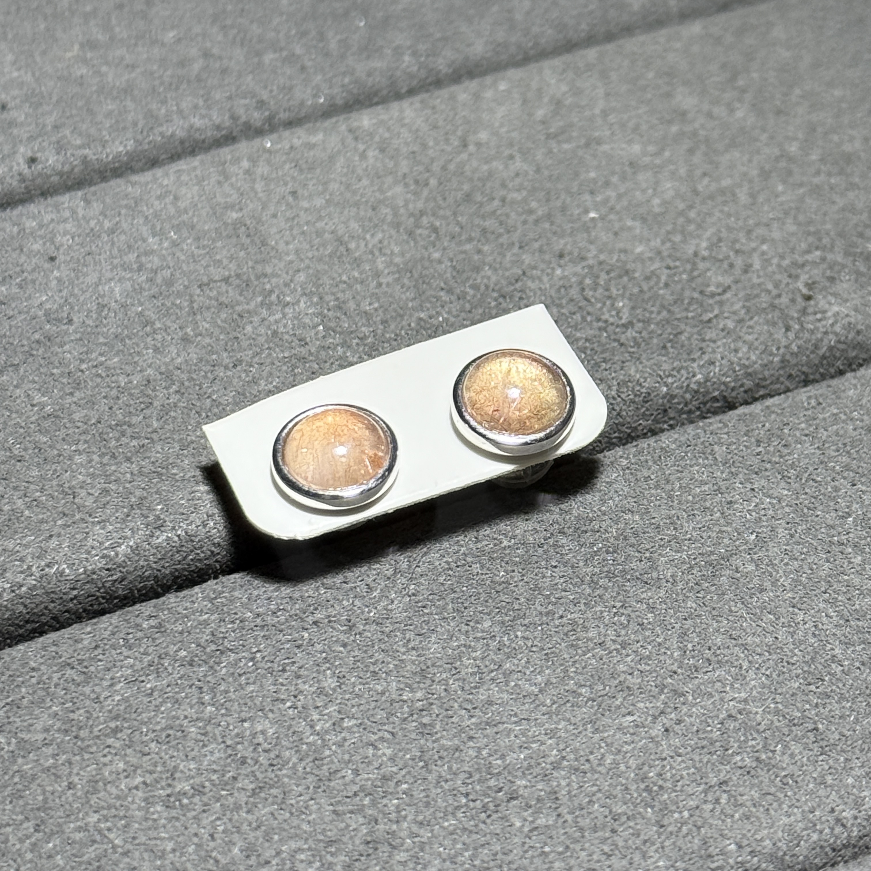 俄羅斯士多啤梨晶耳環 CA1529