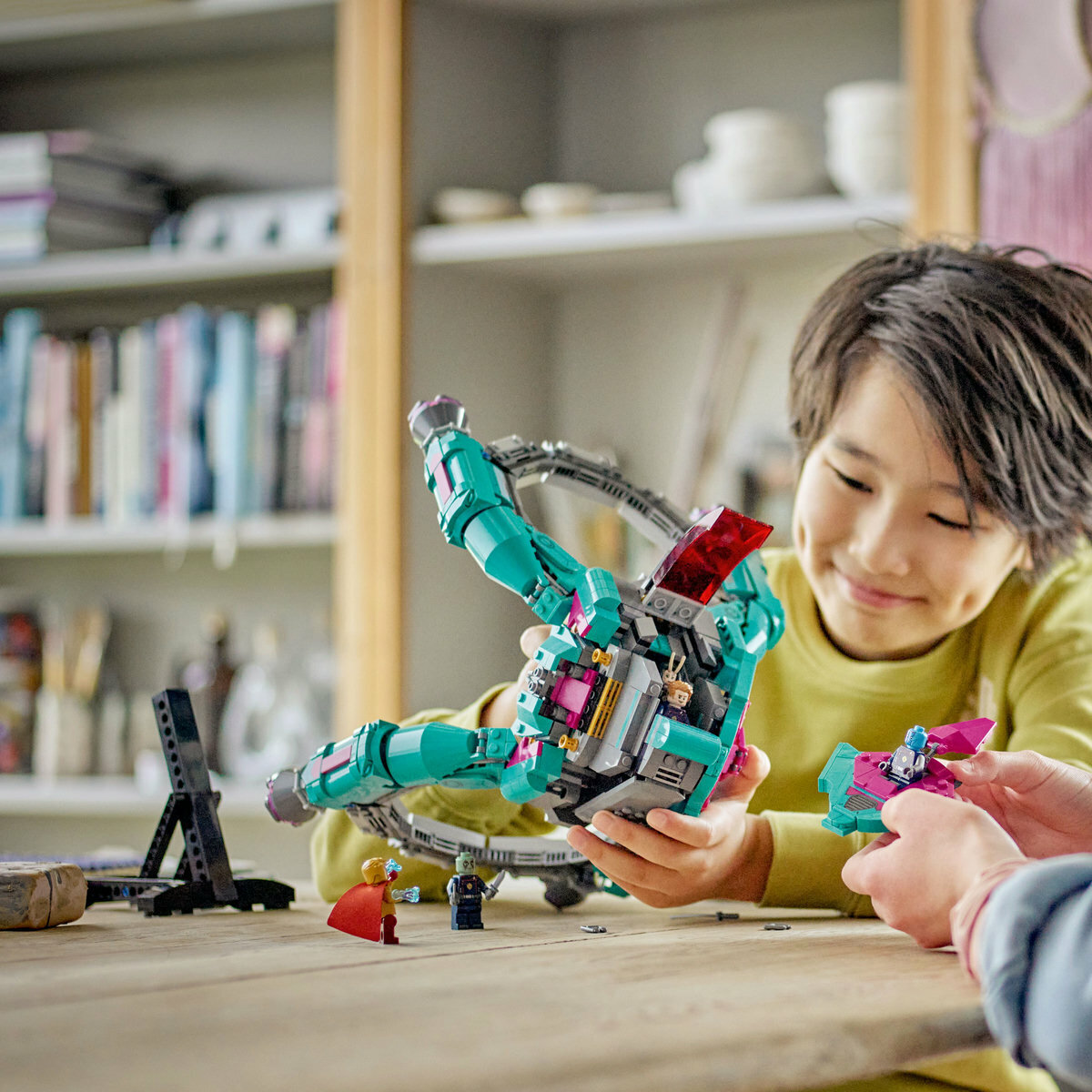 76255 The New Guardians'&nbsp;Ship