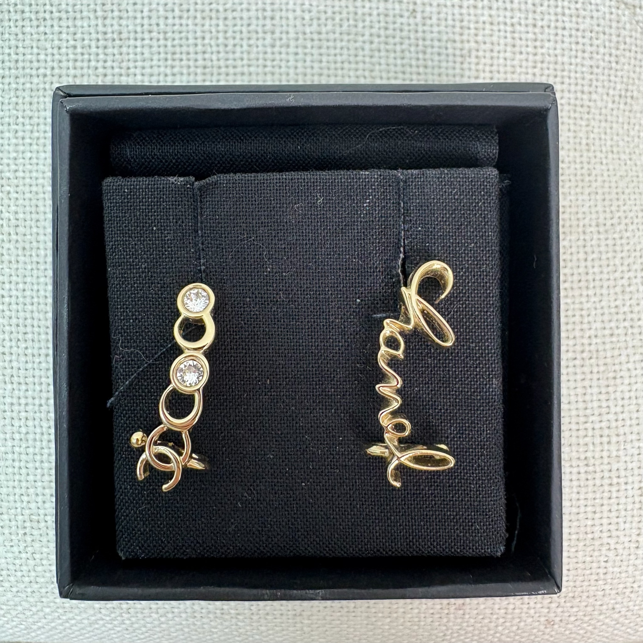 Chanel Coco Chanel Earrings - Gold