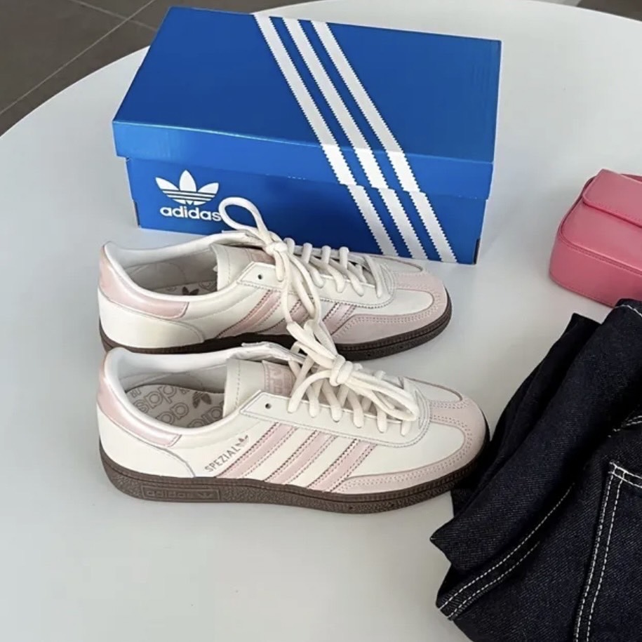 <快速出貨> ADIDAS HANDBALL SPEZIAL 奶油珠光粉