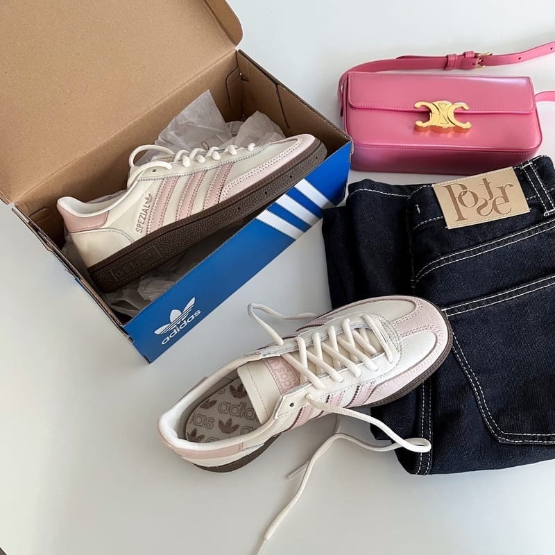 <快速出貨> ADIDAS HANDBALL SPEZIAL 奶油珠光粉