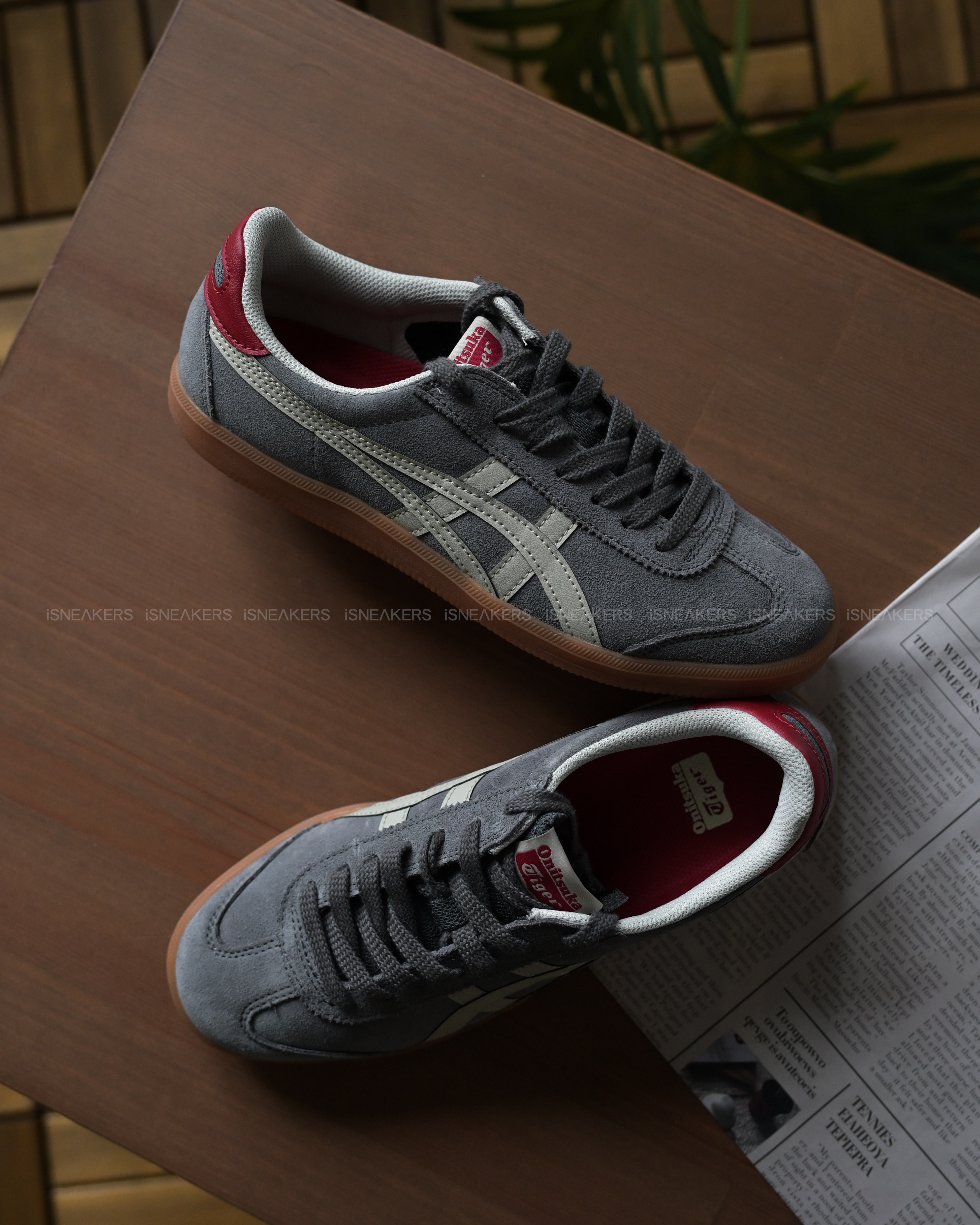 Onitsuka Tiger 鬼塚虎 Tokuten 24 iSNEAKERS｜Onitsuka Tiger Tokuten 鬼塚虎灰紅1183C254-020