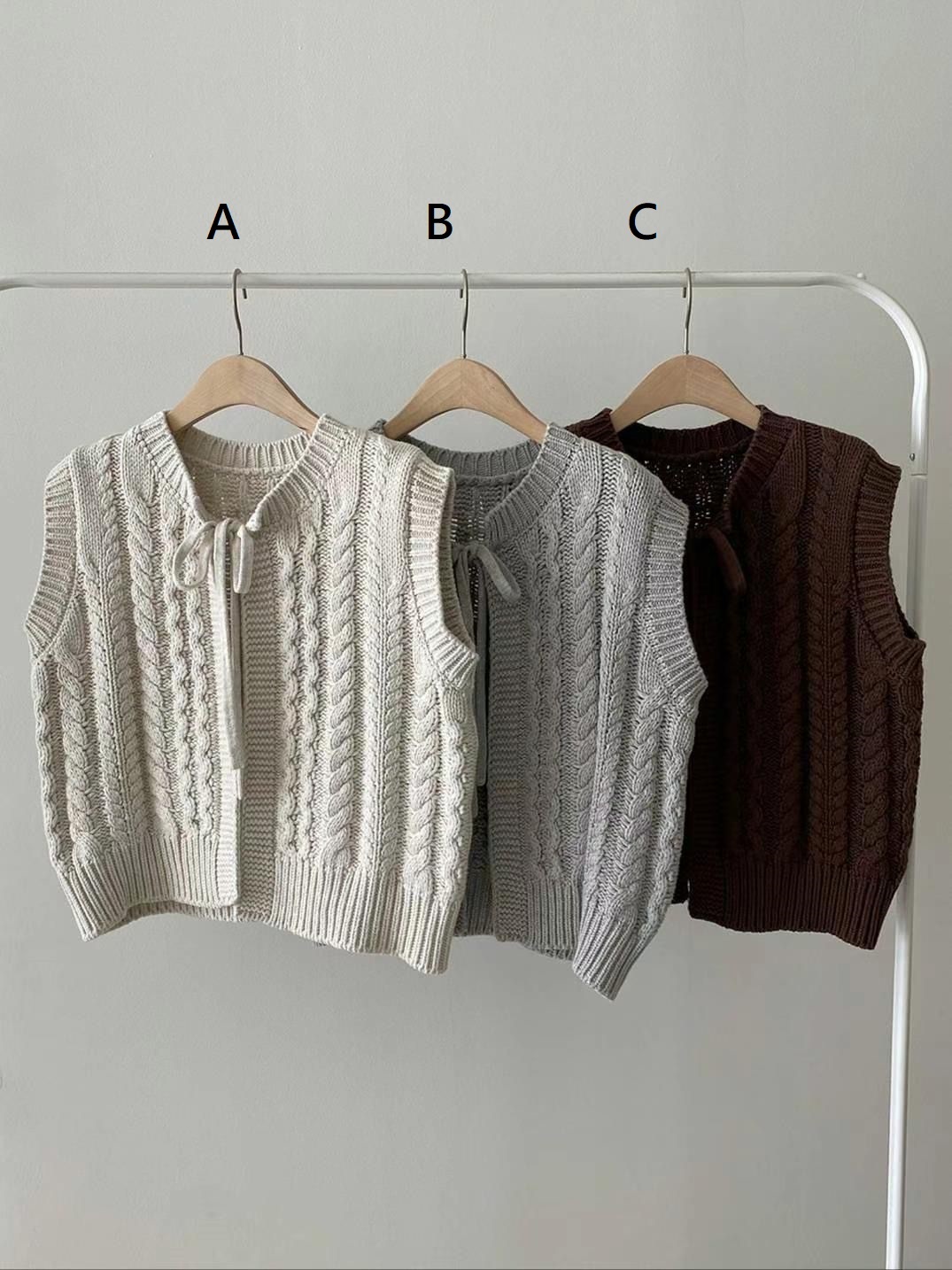 JK#14498🤎little sweet Knit vest