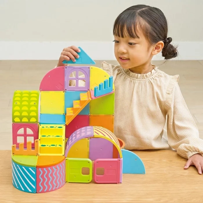 P28183 Magnetic Blocks Round House Set