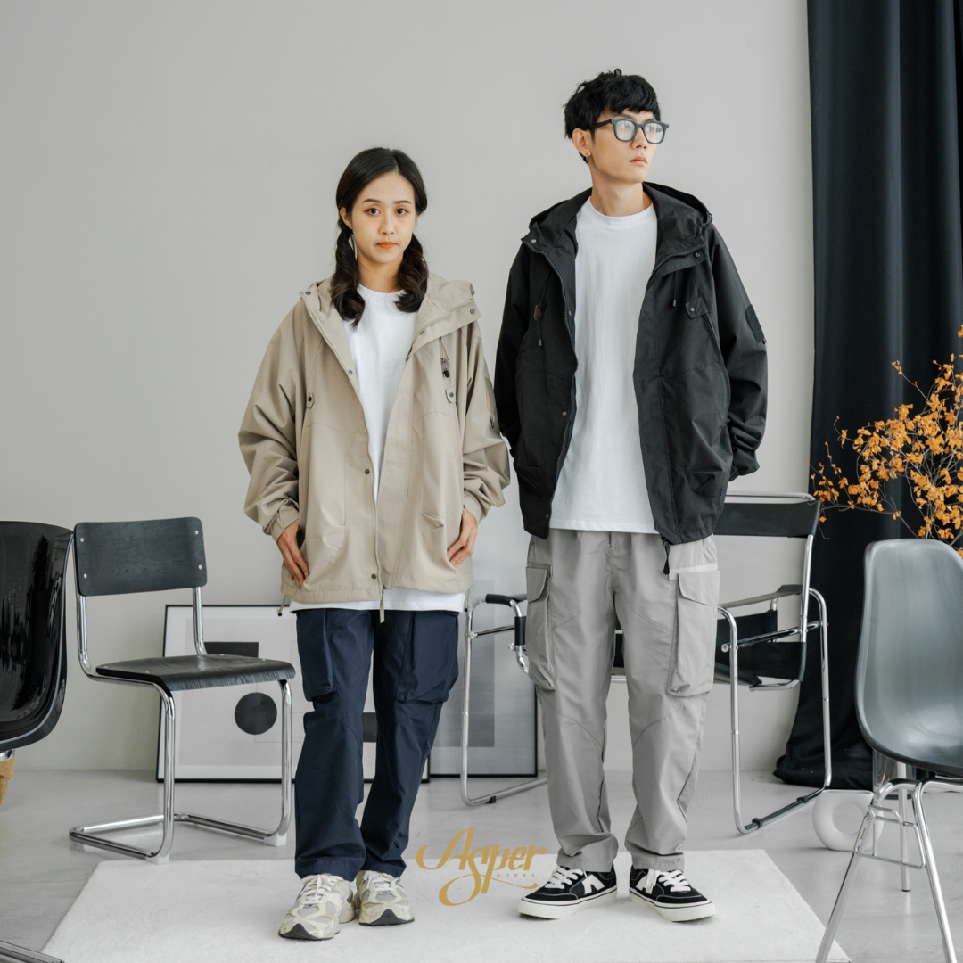 防潑水立體設計連帽外套 J90