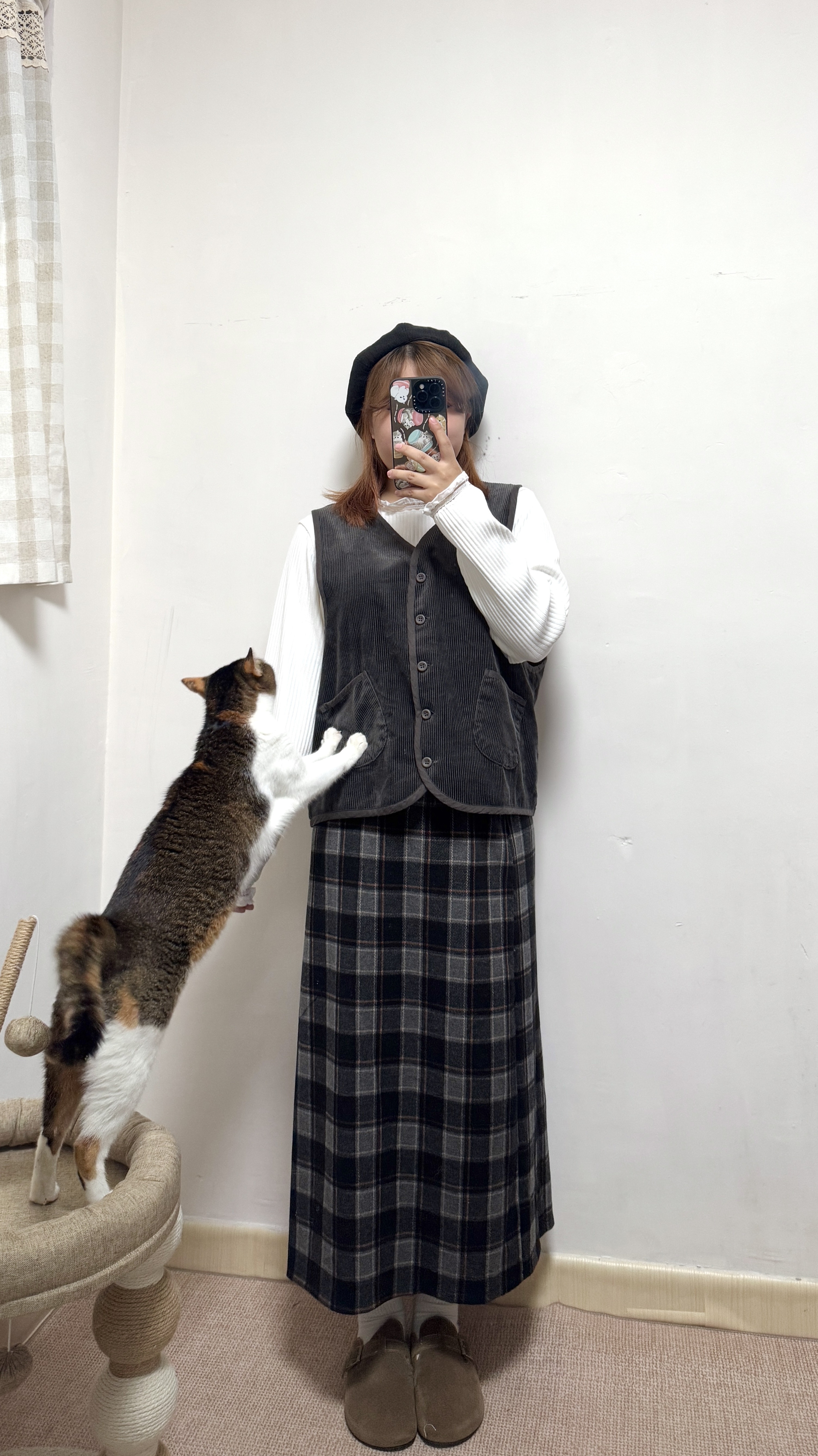 簡約款～燈芯絨排鈕背心