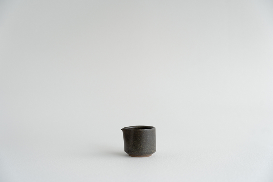 二川修 - 牛奶壺 / 茶