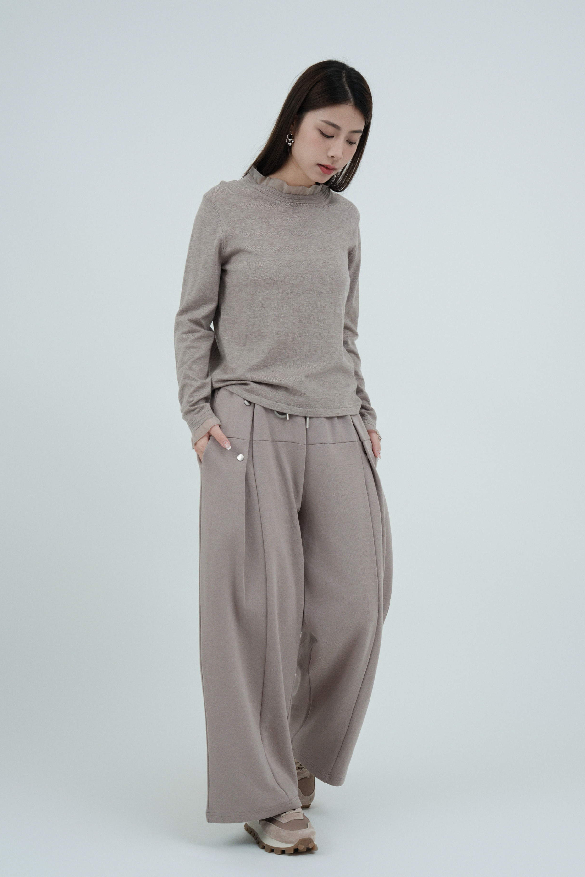 裝飾喼鈕工字褶衛衣褲（現貨款式）