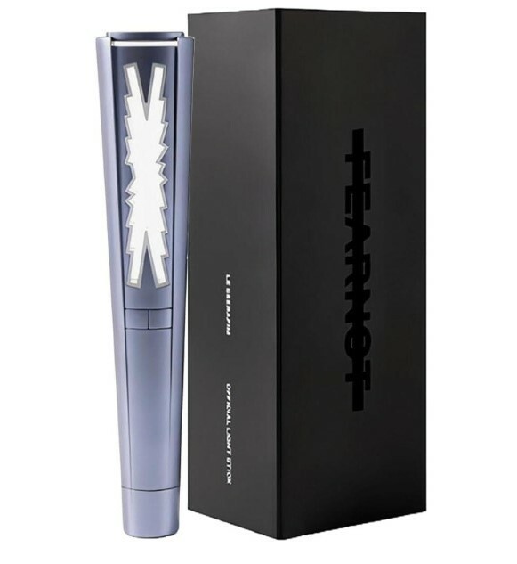 LE SSERAFIM ~ OFFICIAL LIGHT STICK (韓國版)