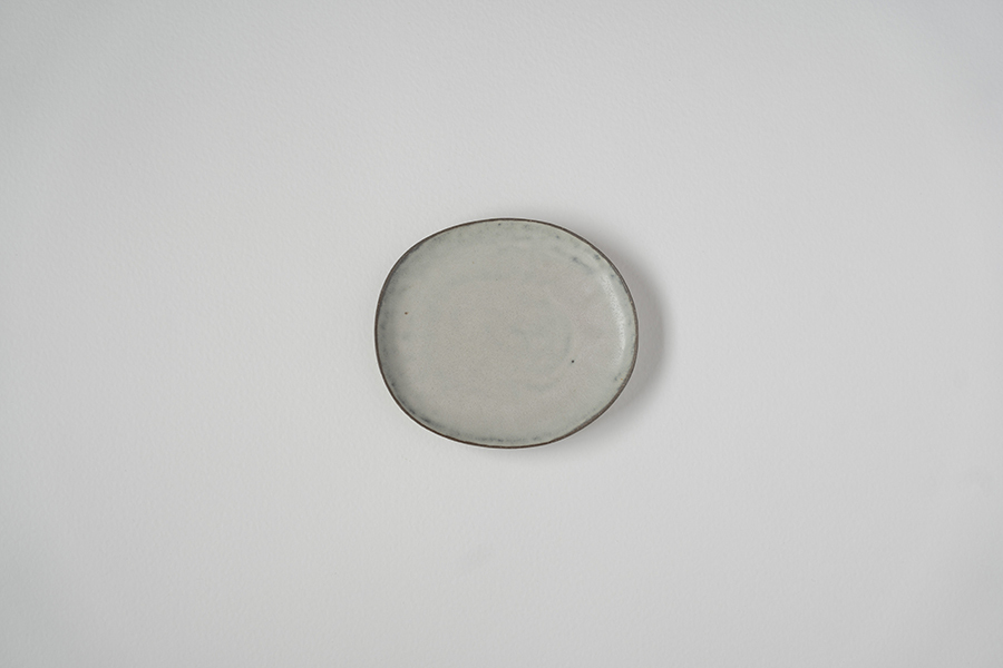 二川修 - 橢圓盤 M / 白