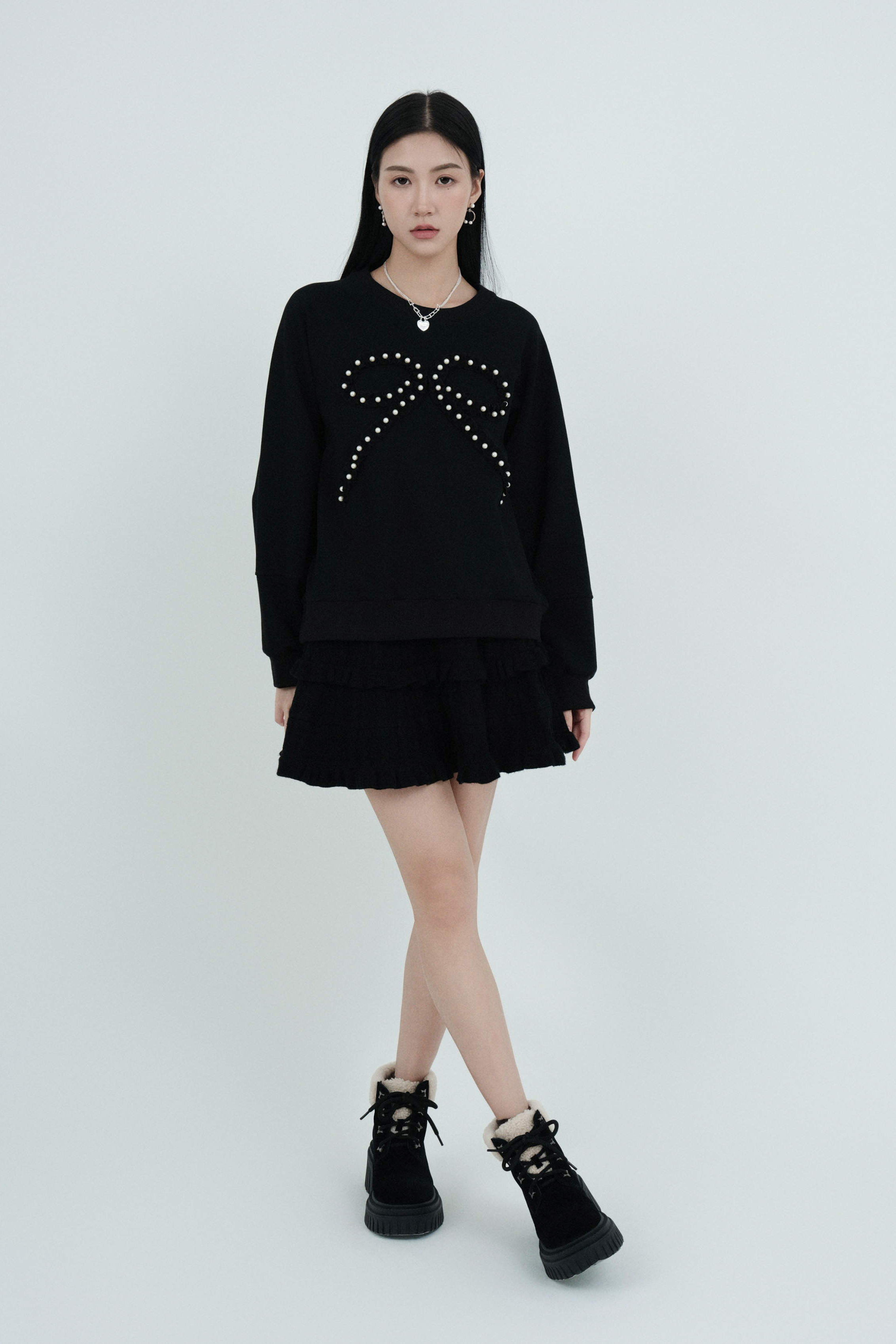 釘珠荷葉邊蝴蝶結衛衣（*現貨款式）