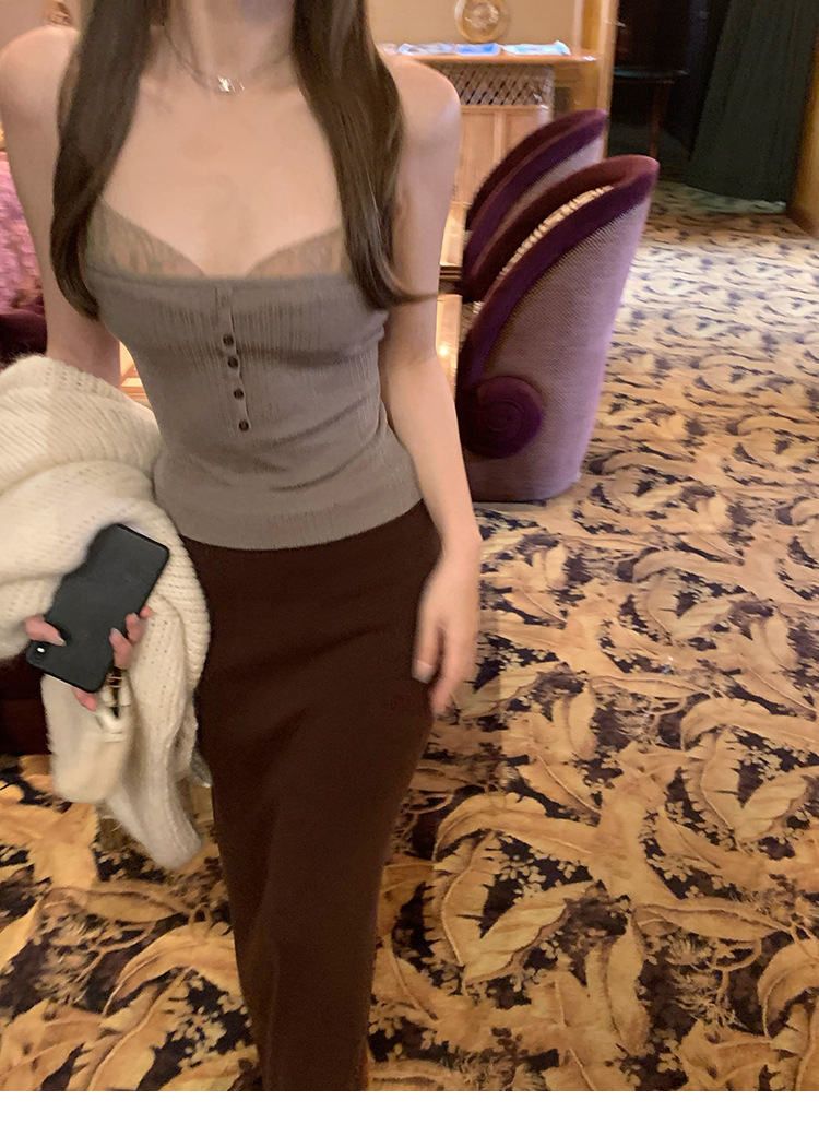 慵懶性感 蕾絲羊毛細肩帶上衣