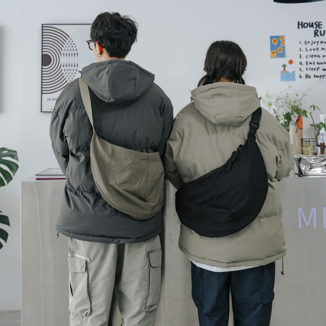 Doupicks 🇯🇵 防潑水大容量斜跨包 日系選品 80649