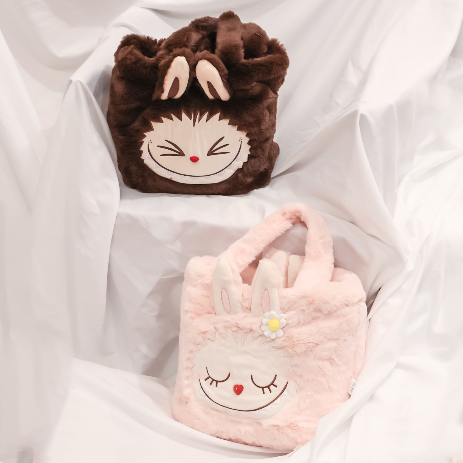 🎪樂園限定🎪 POP MART POPMART 泡泡瑪特 LABUBU 大首領 棕色 LISA同款 MOKOKO 粉色 毛絨翻翻包 雙面表情包包