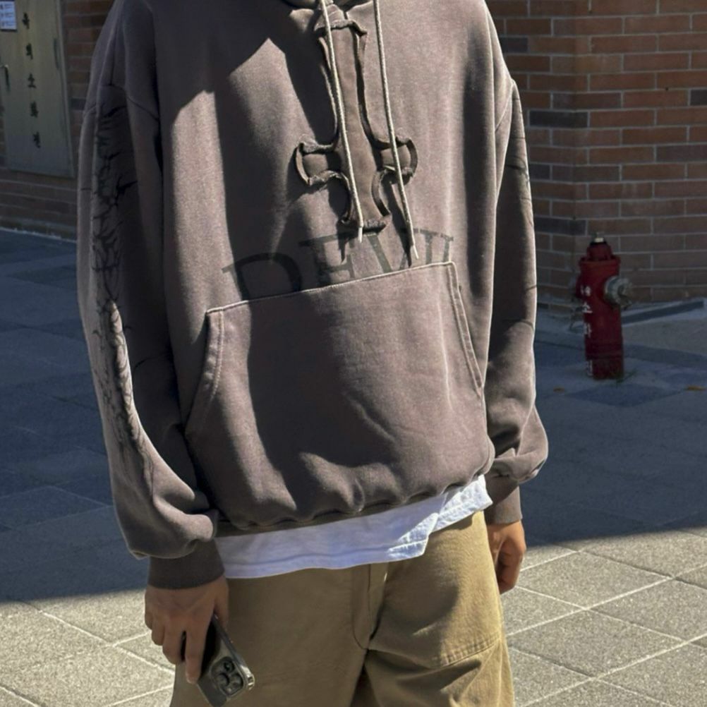 洗水英文字圖案連帽衛衣 T5620