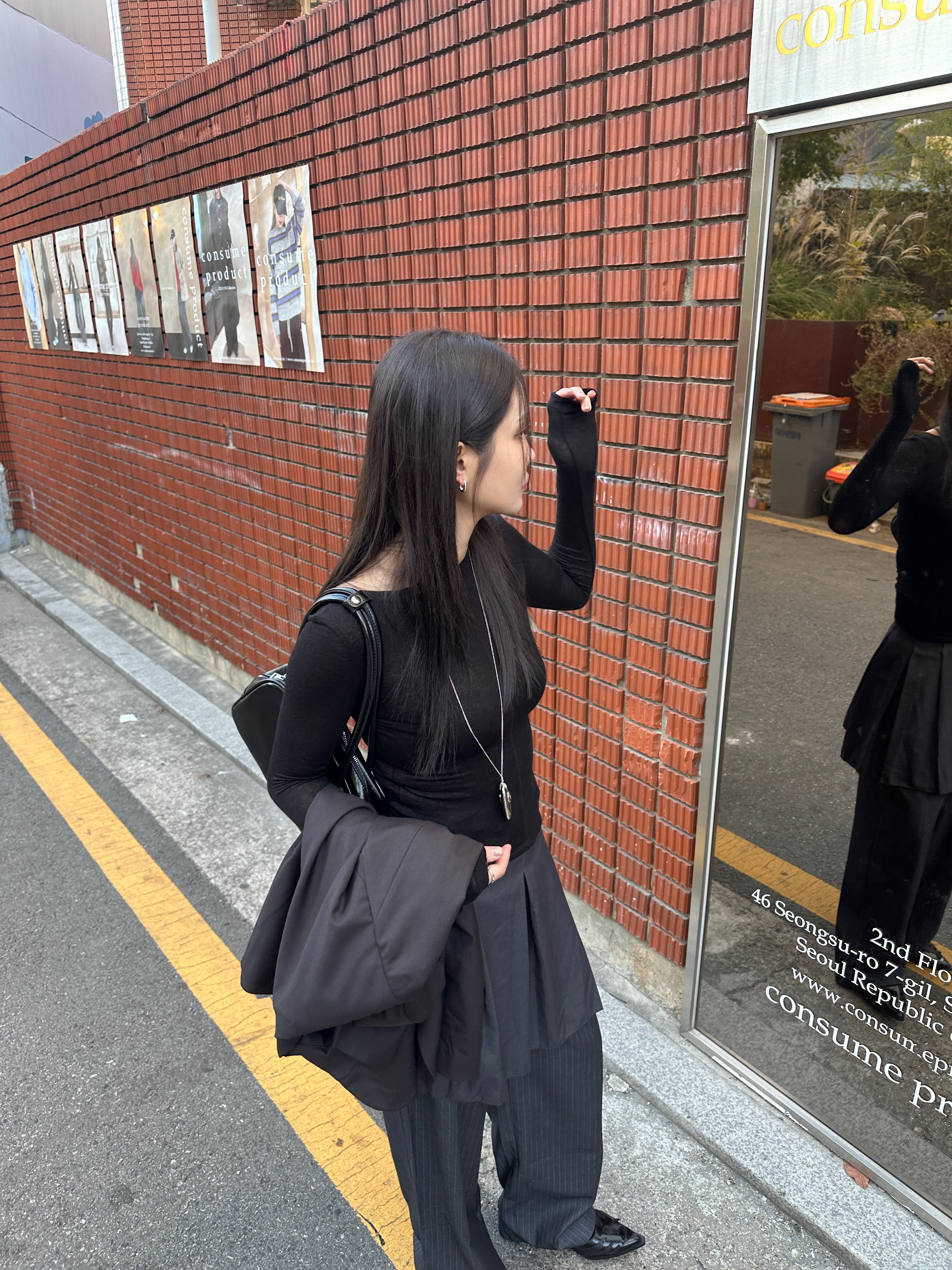 【現貨】N04 雙面穿 暖絨打底TEE (黑)