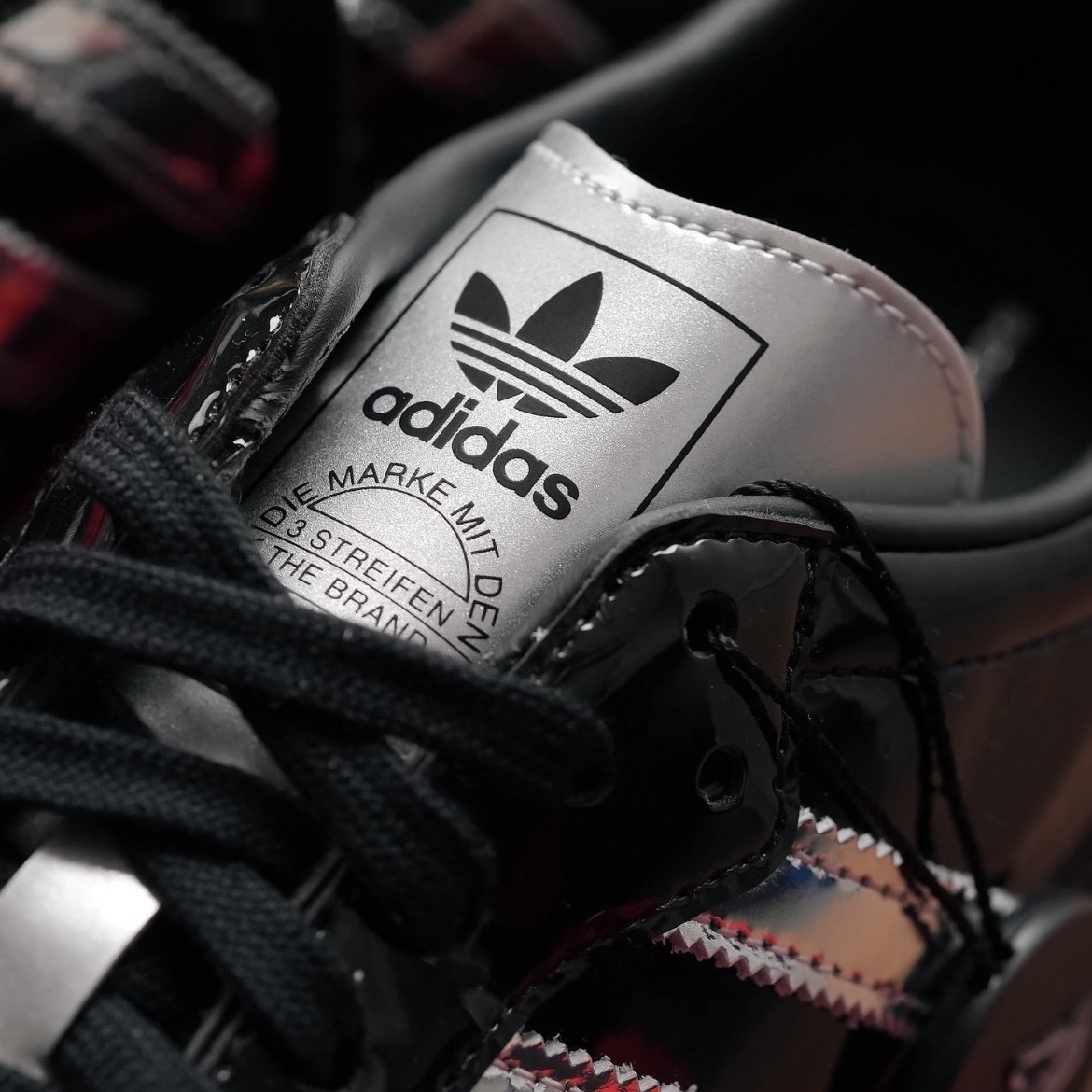 Atmos x Adidas OG Samba "Tuxedo" 鏡面黑銀 IH3364