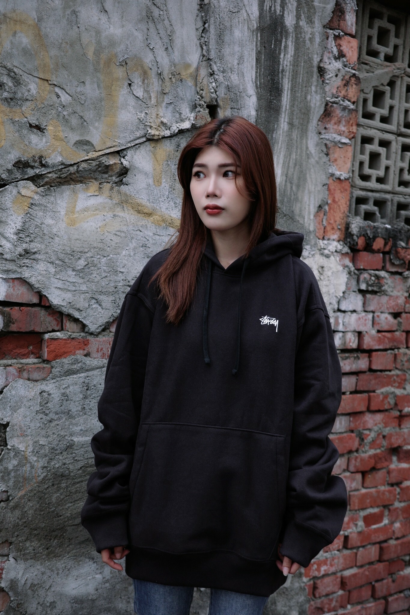 Stussy 胸口刺繡logo厚磅帽T 5色(118532)