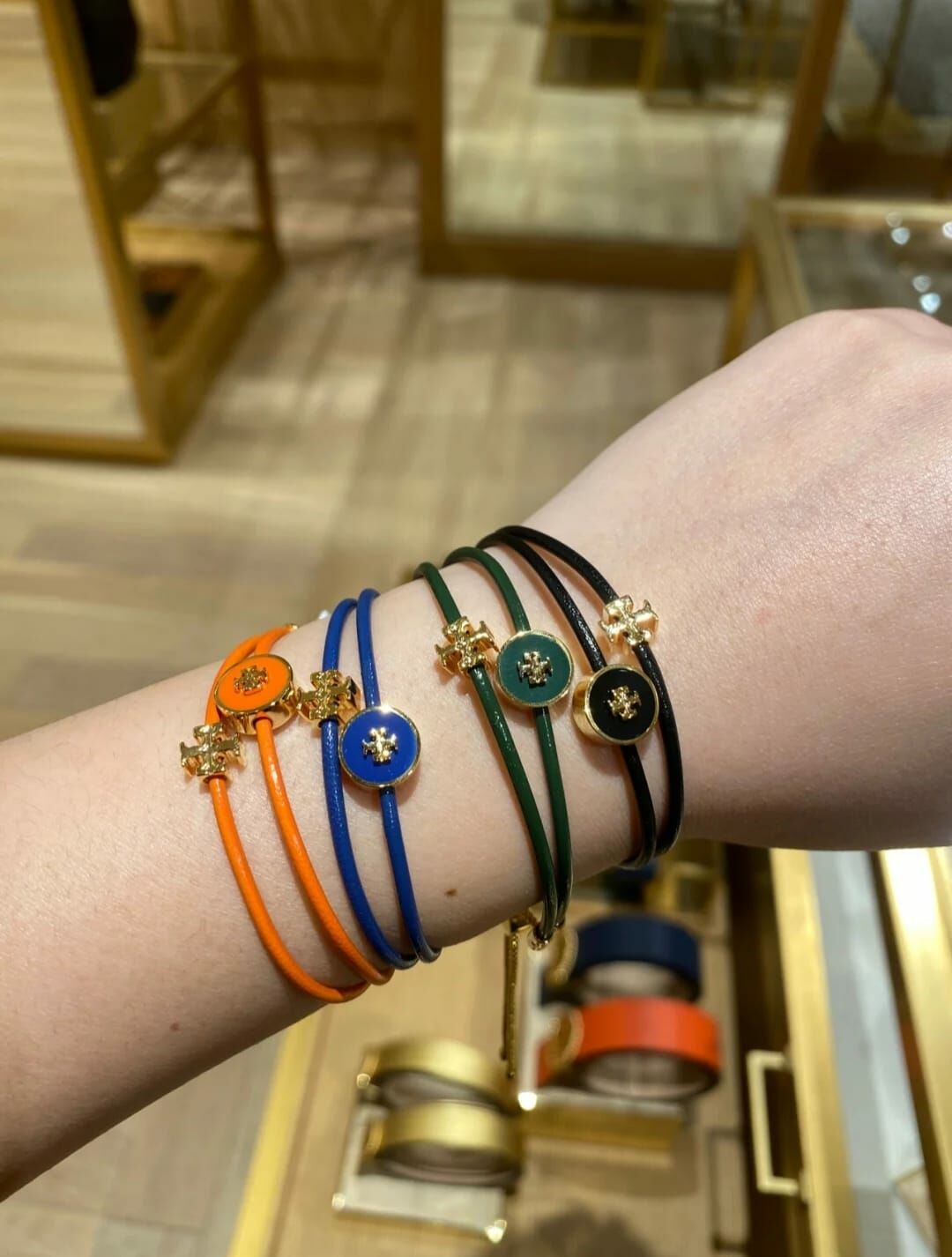 Tory Burch Kira雙層真皮手繩