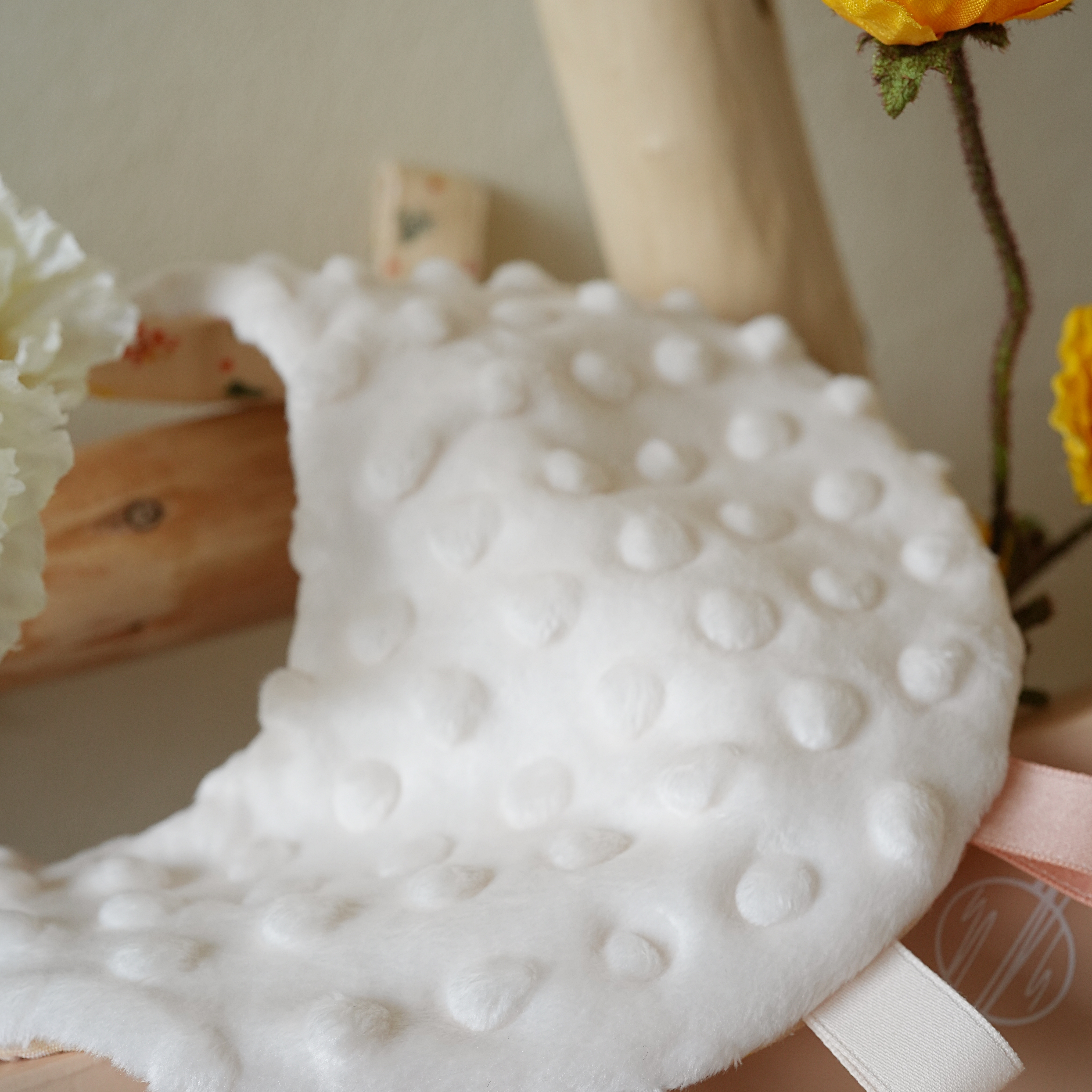 Hi Y.P store-獨家設計款-月光安撫巾-橙花兔兔