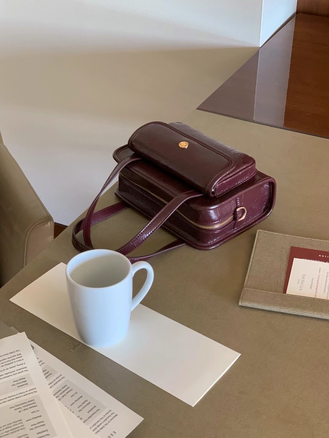 🇰🇷復古學院風紋路皮革真皮包