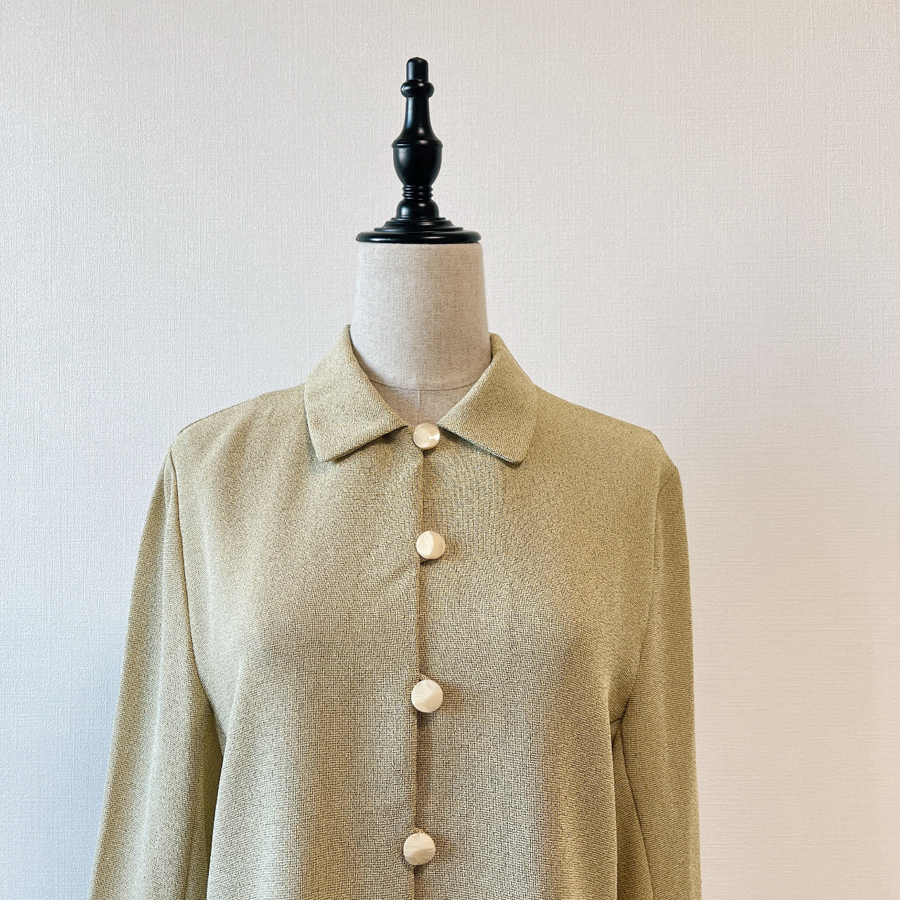 米黃色小尖領古著上衣