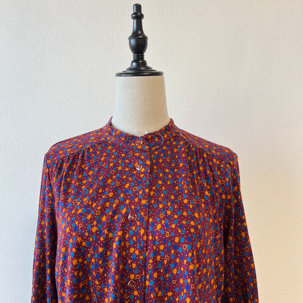 紫紅色石頭朱古力圖案古著上衣