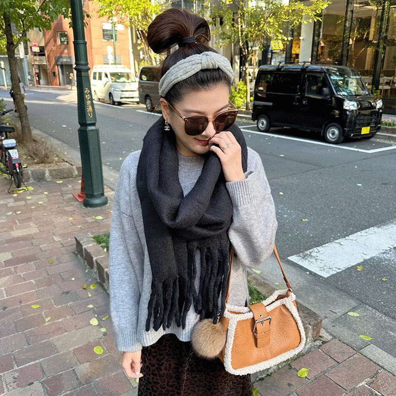 柔軟純色流蘇圍巾