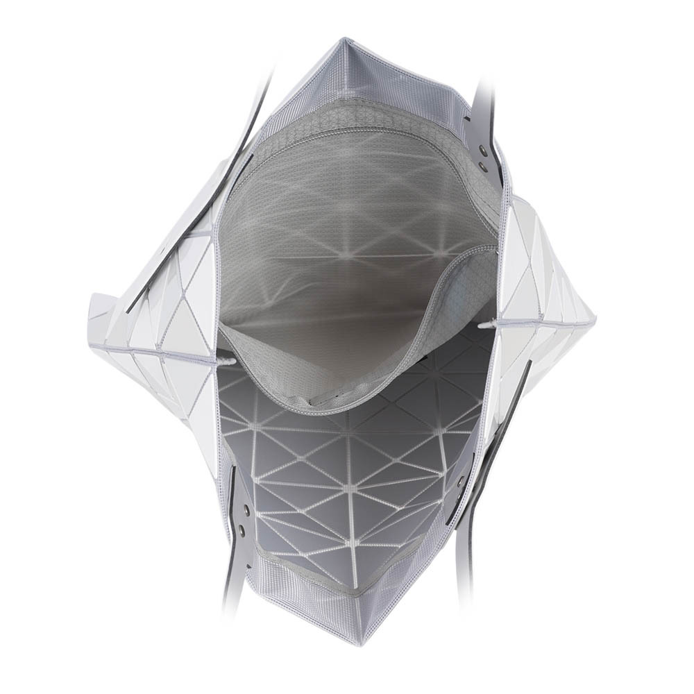 【ISSEY MIYAKE三宅一生】BAO BAO Quatro 6x6 琺瑯光澤設計托特包