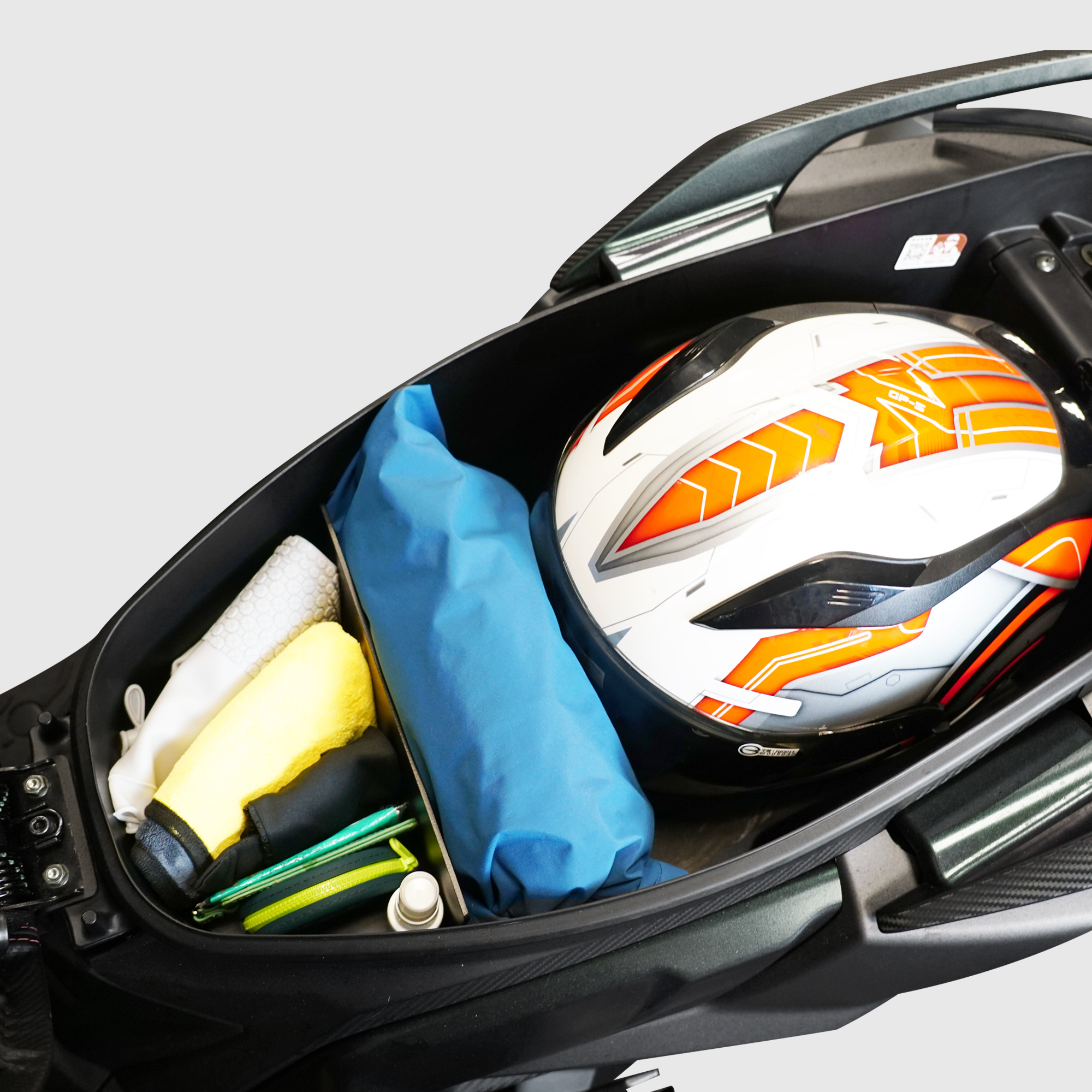 KYMCO RCS MOTO 125/150｜鋁合金車廂分隔擋板