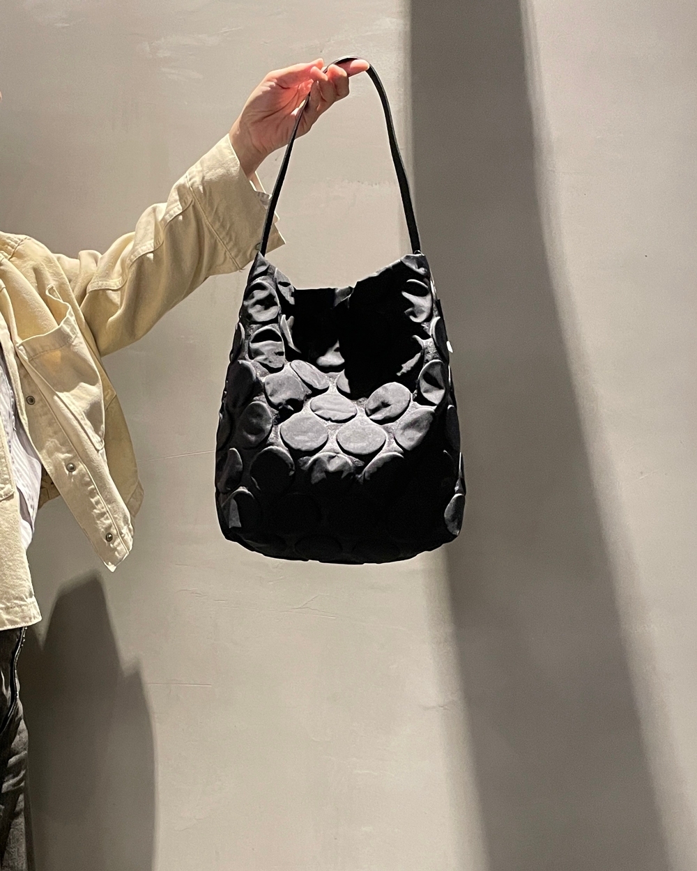 Bag'n'Noun 圓點包 S號 - 黑 (70020727BLACK)
