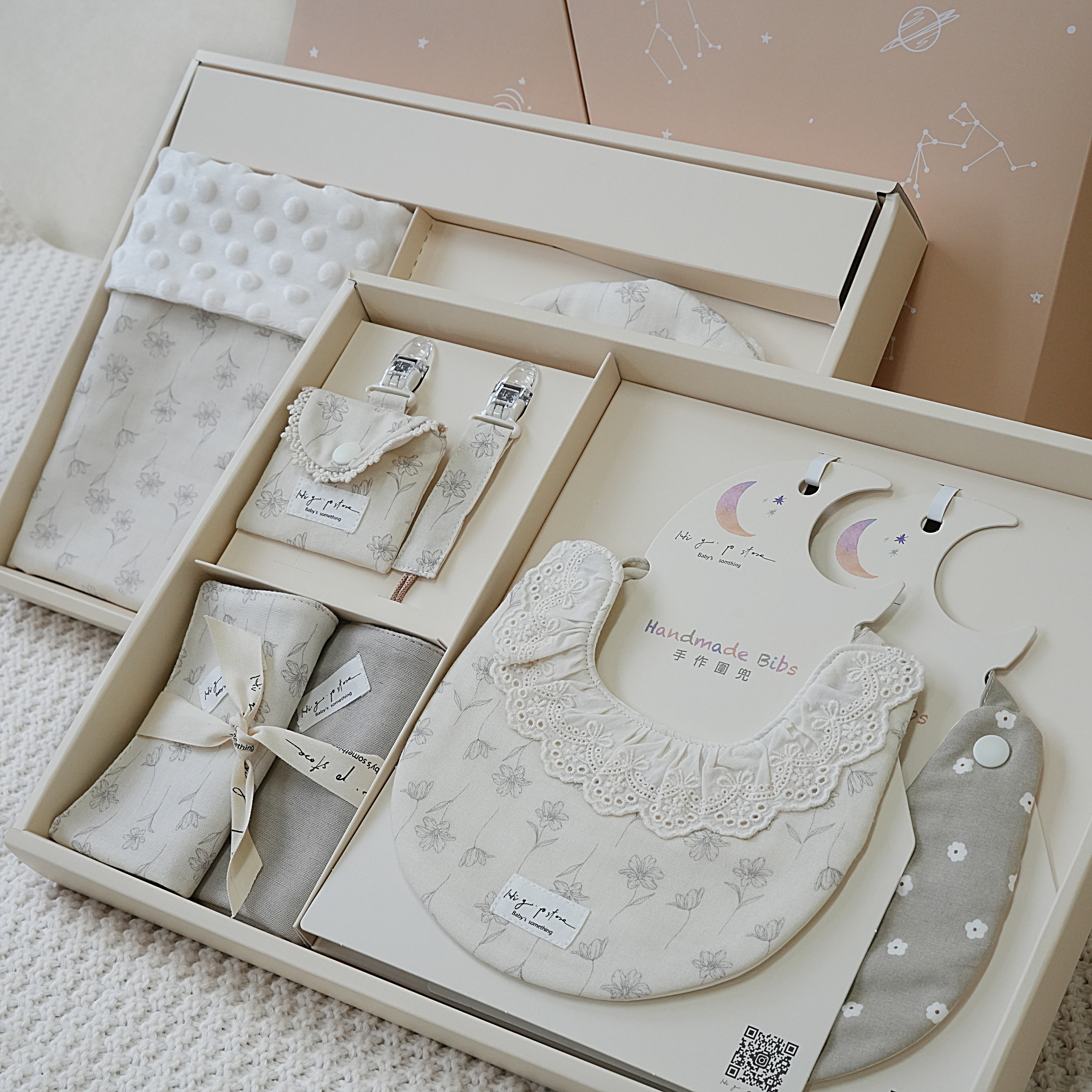 Hi Y.P store-彌月禮盒新生推薦組-獨家設計-高雅櫻子