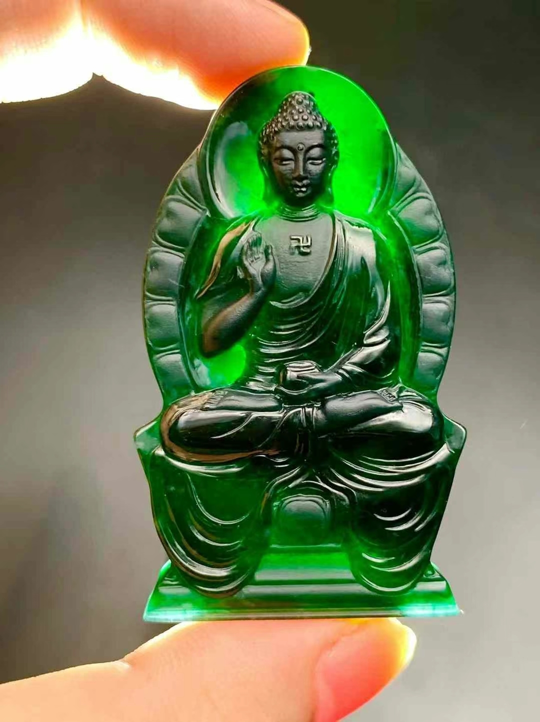 11175958 翡翠墨翠阿彌陀佛