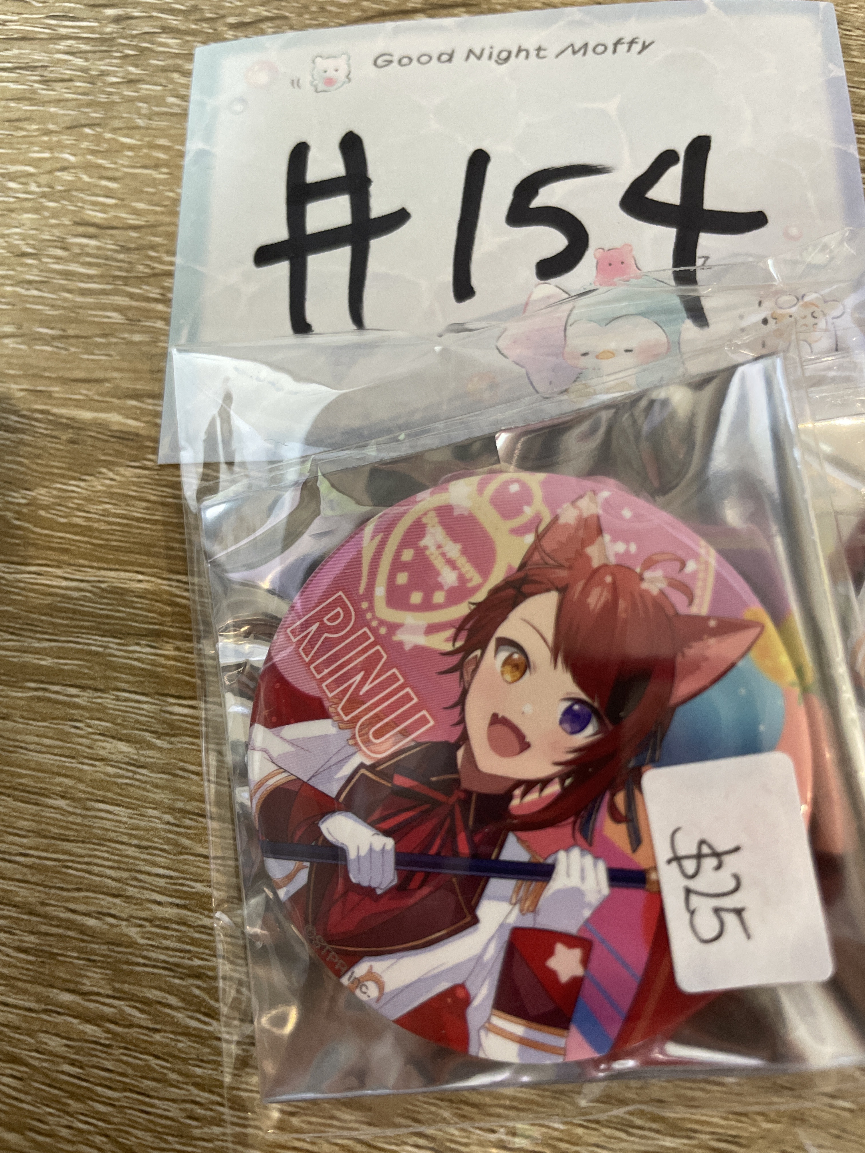 唱見 草莓王子 莉犬 襟章#154