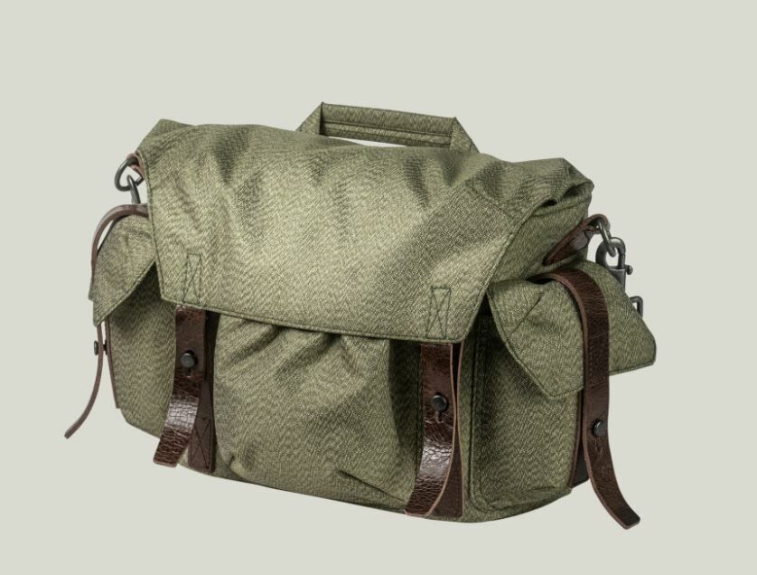 【沃坦】復刻胡椒鹽帆布斜肩包 10L (有行李插桿套 可掛行李箱)