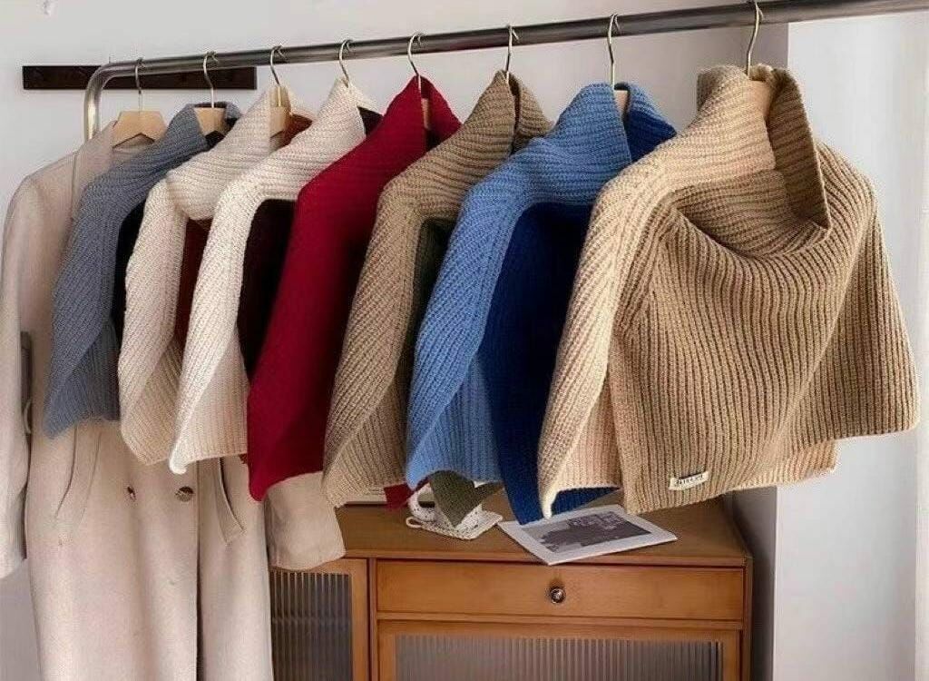 BN3203 拼色直紋樽領小披肩