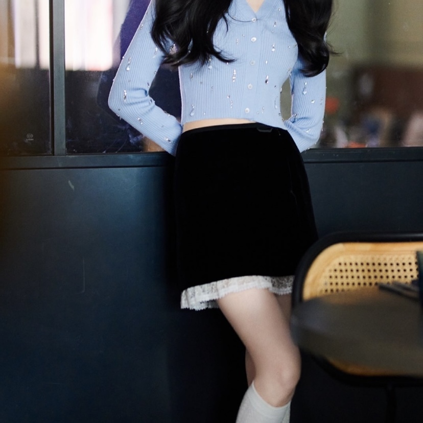 MIU MIU 蕾絲黑短裙