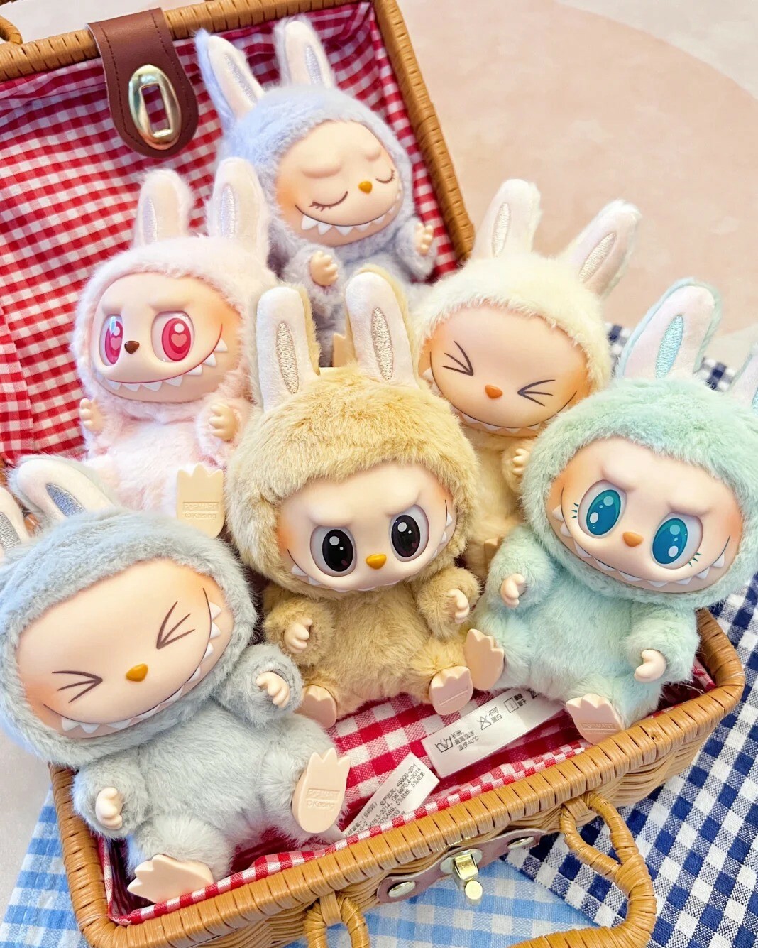 #現貨 正版 泡泡馬特 Labubu 拉布布 二代 坐坐派對