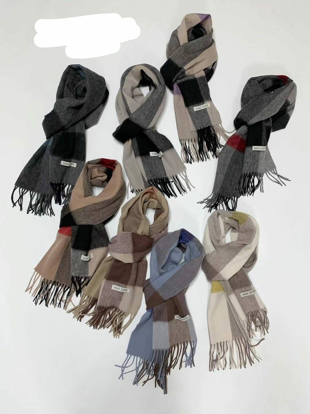 BN3205 撞色大格仔英倫風流蘇頸巾