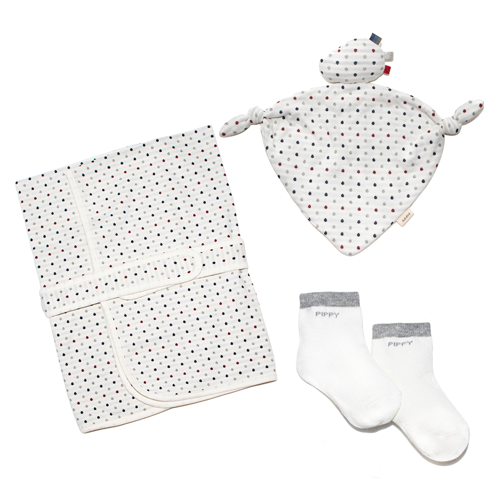 PIPPY 點點包巾+LOGO小襪3件組初生禮盒  米白