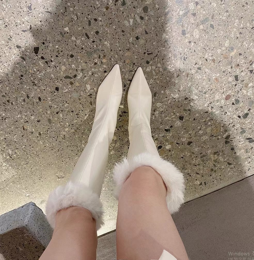 甜美性感💞尖頭毛毛高跟靴