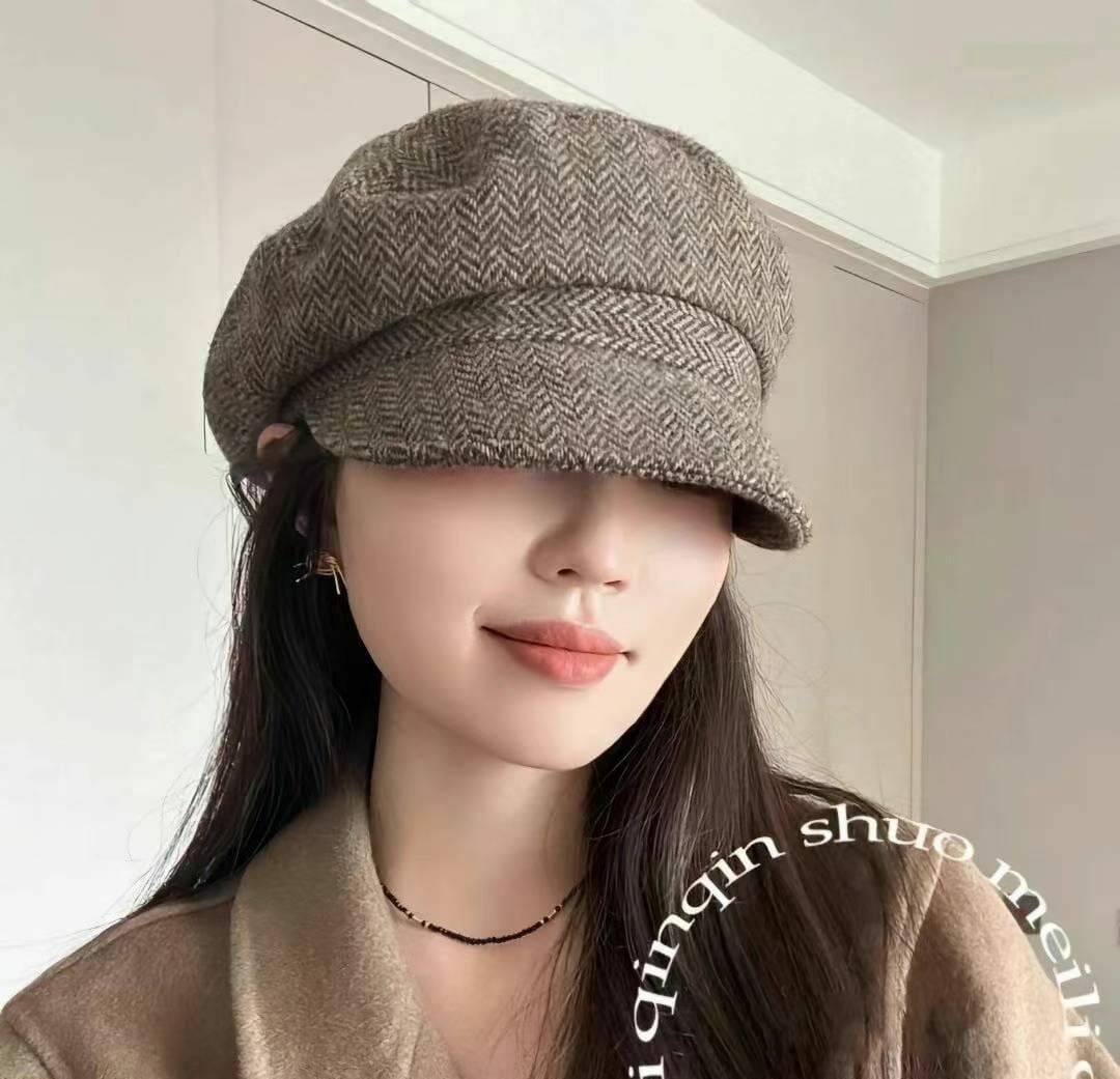 BN3229 型格V紋羊毛鴨嘴帽