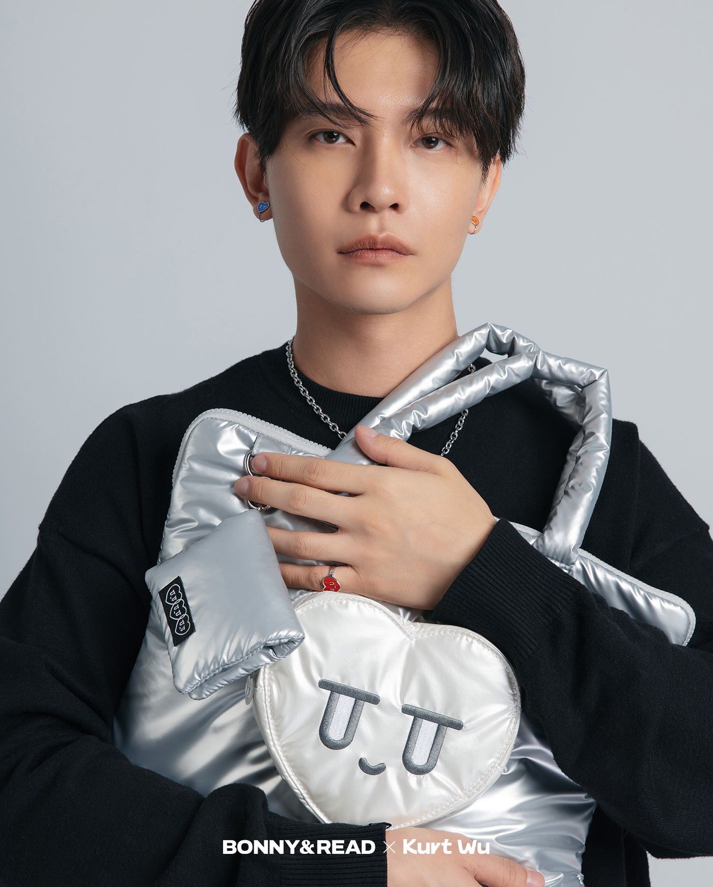 平價飾品,kurt聯名,kurt wu,電腦包,愛心,laptopbag