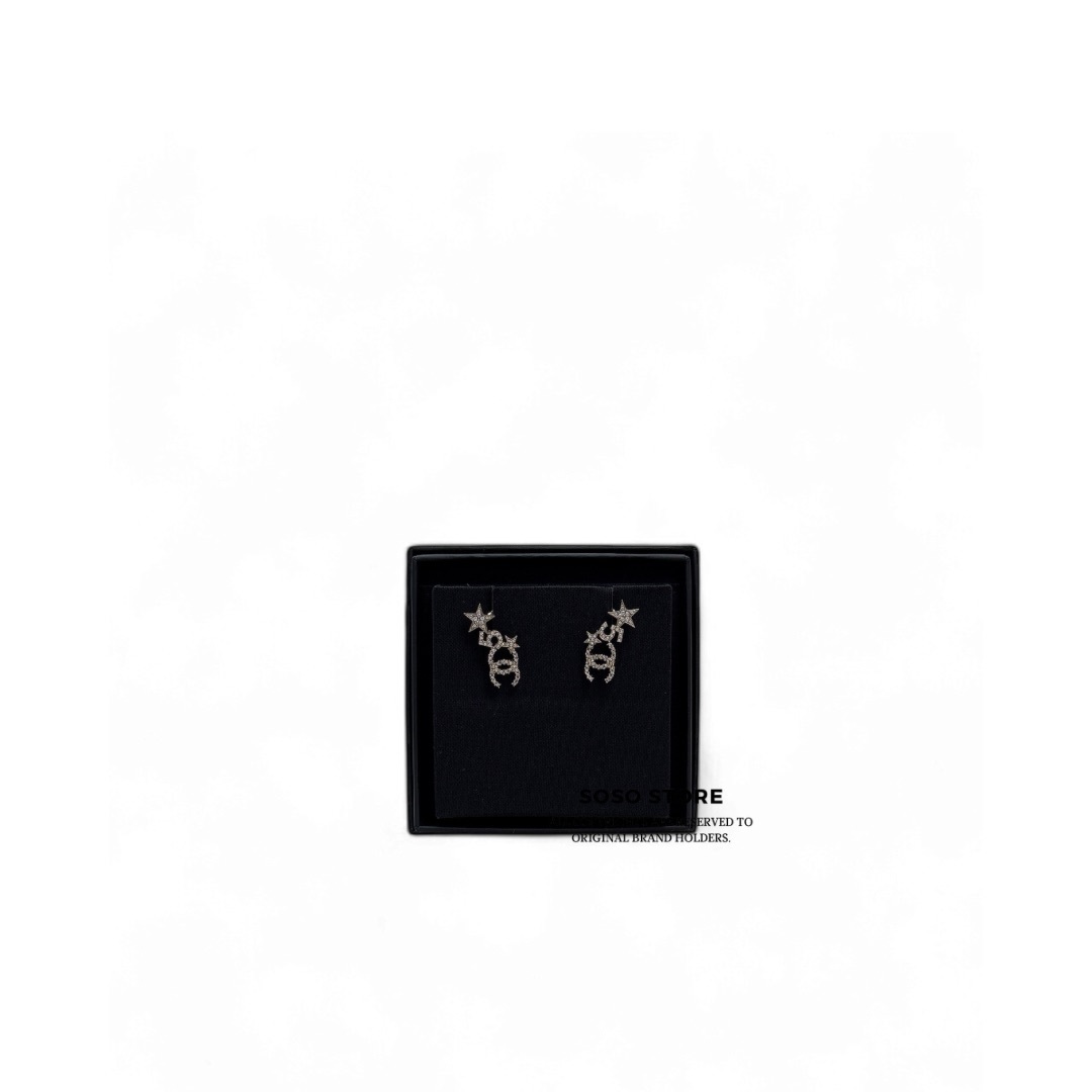 Chanel CC Coco No.5 Earrings - Ghw
