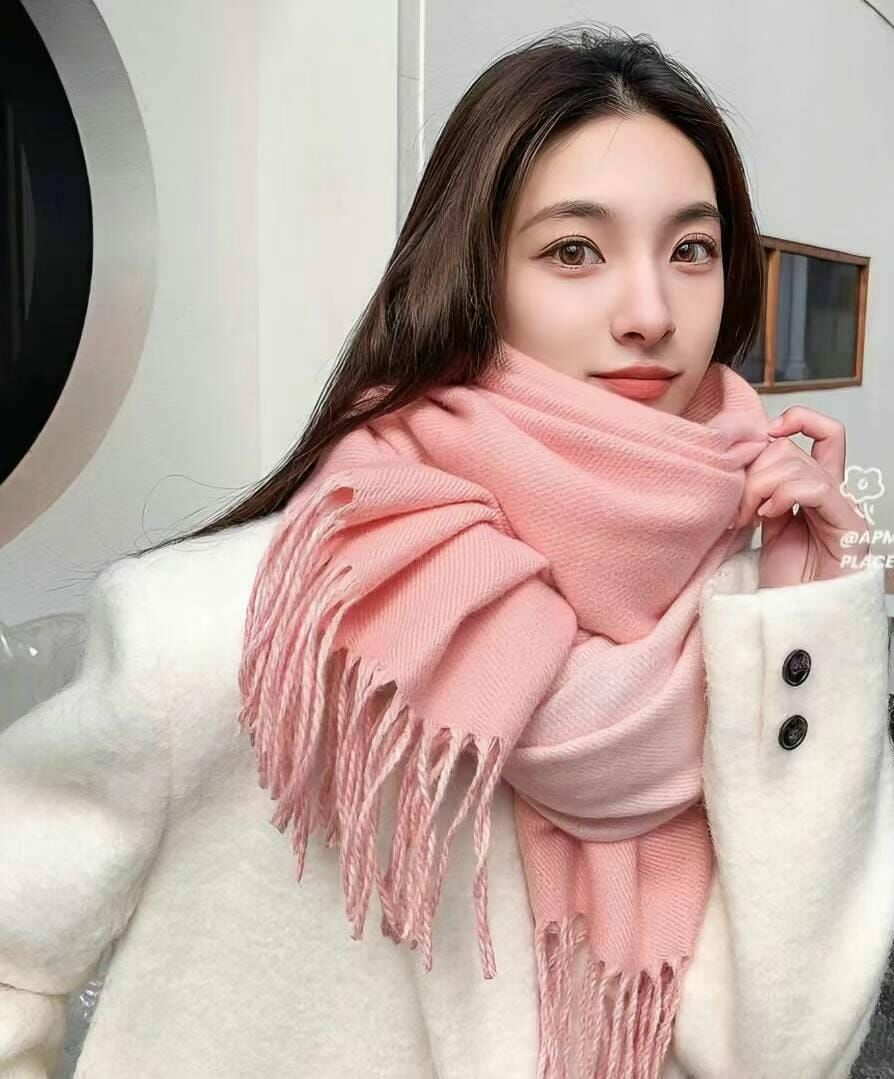 BN3258 暗斜紋羊毛流蘇頸巾