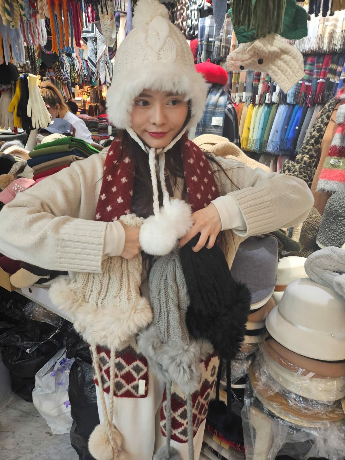 BN3268 毛毛邊粗棒針織冷帽