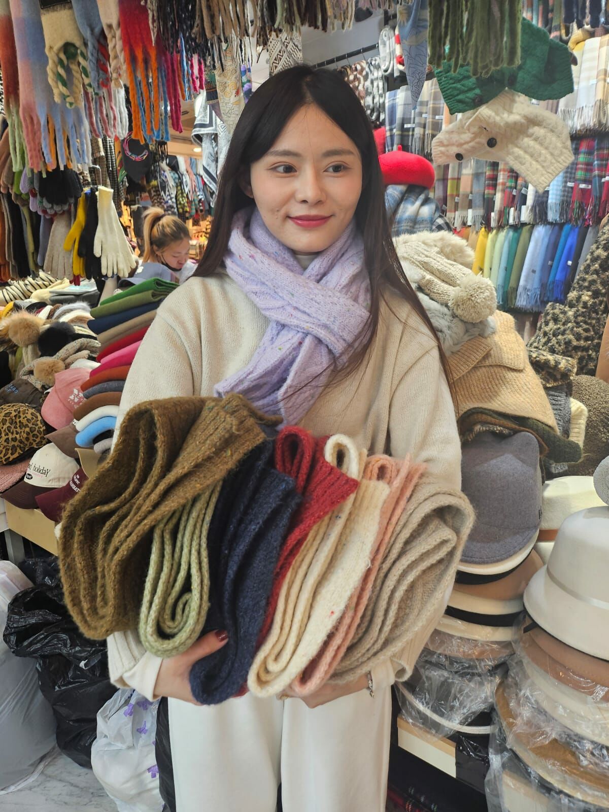 BN3283 紐麻花點點頸巾