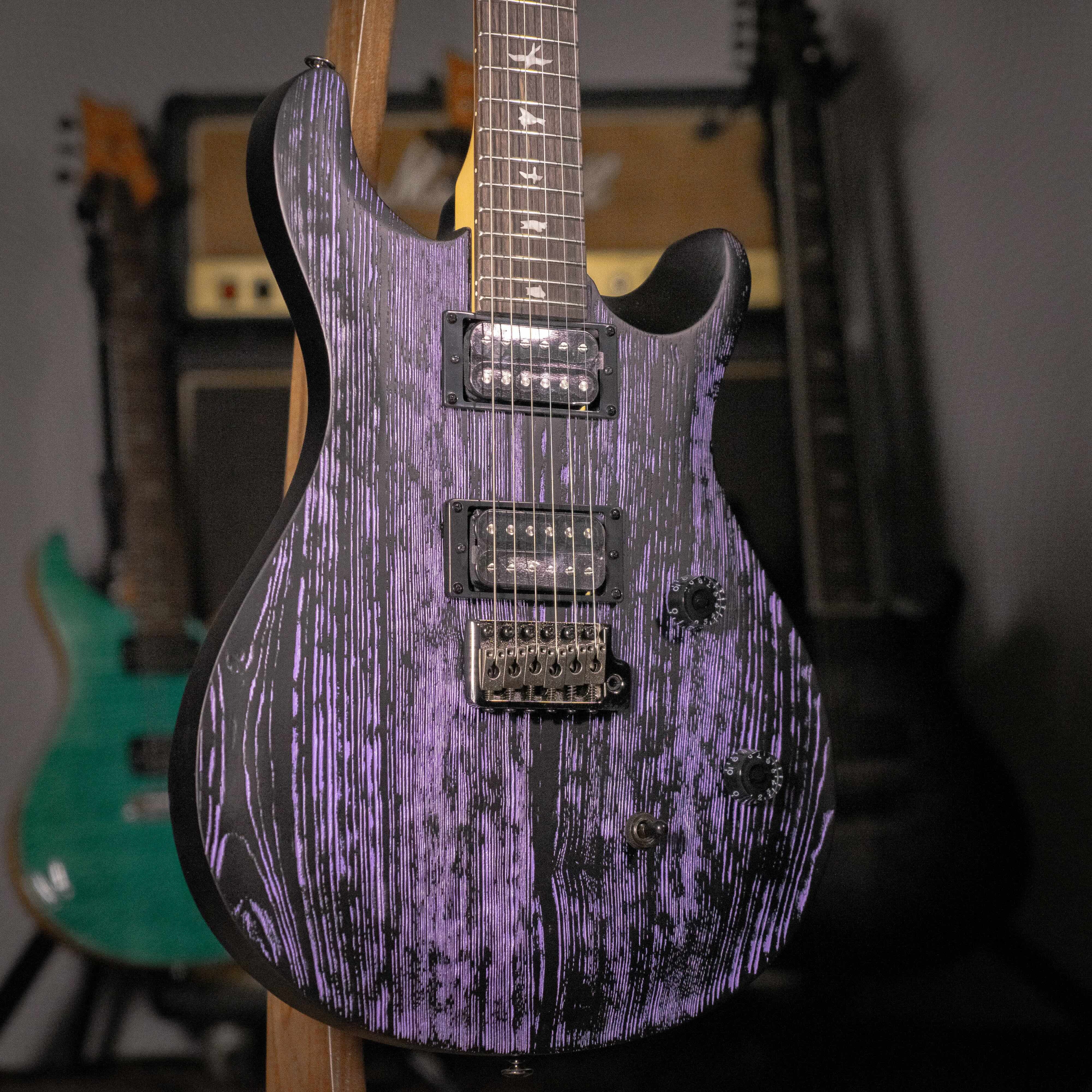 限定款 PRS SE SWAMP ASH CE 24 "SANDBLASTED" Purple 電吉他